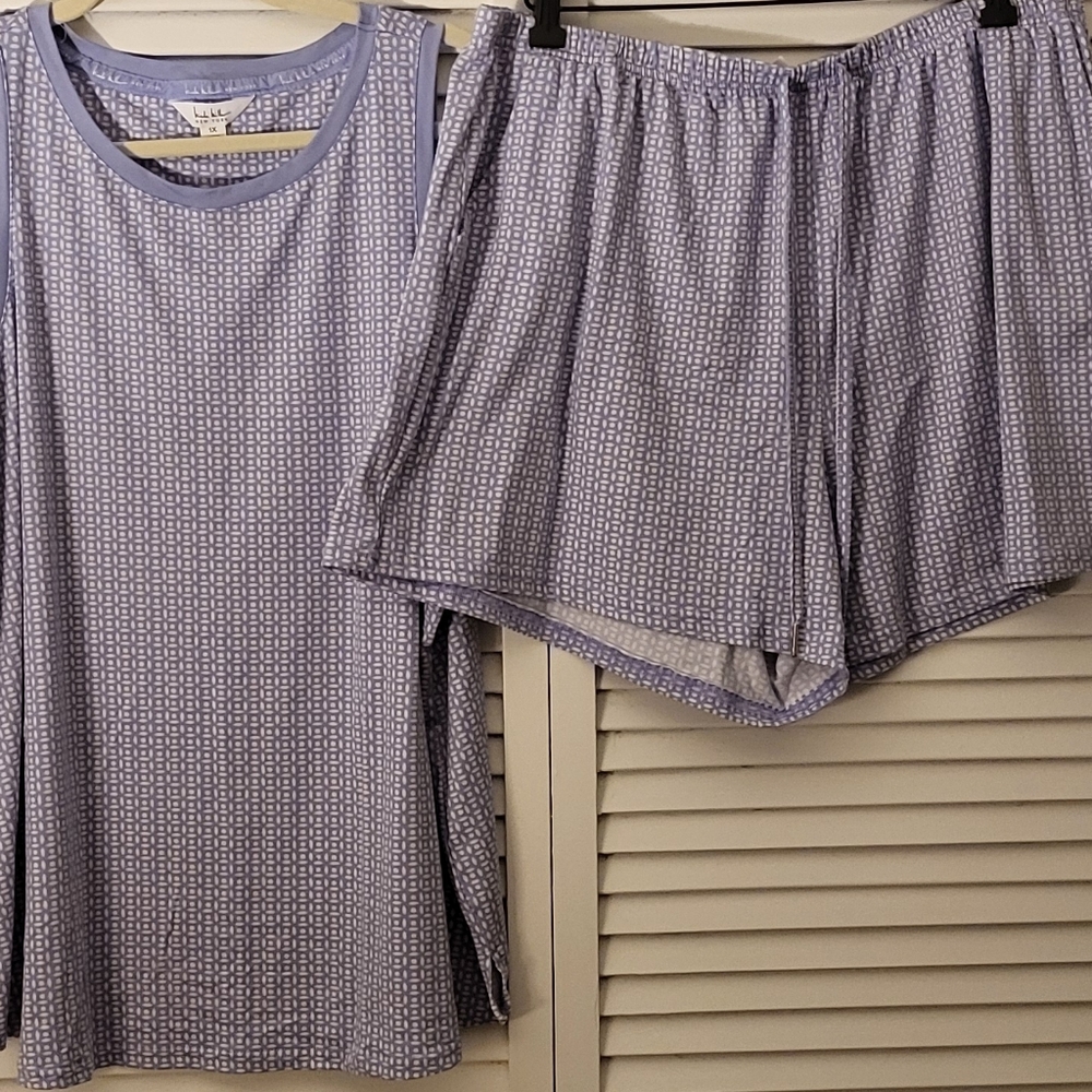 Gilligan & O'Malley Purple Patterned Pajama Set